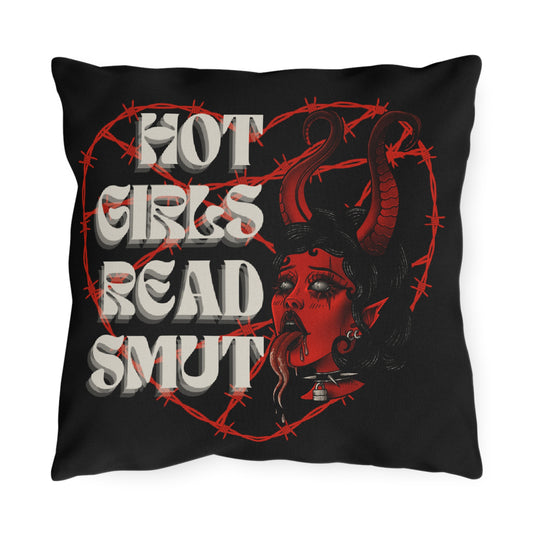 Punk Style Outdoor Pillow - 'Hot Girls Read Smut' Decorative Cushion
