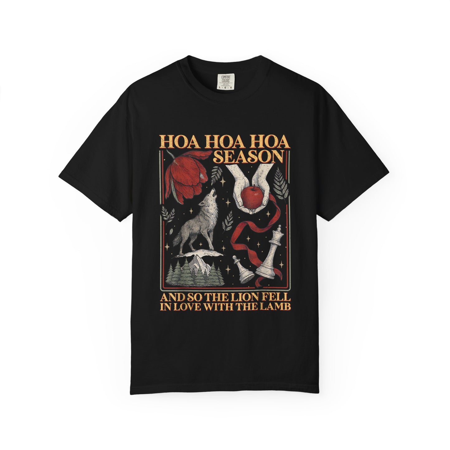 Hoa Season Graphic T-Shirt — Vintage Wolf & Floral Illustration Tee