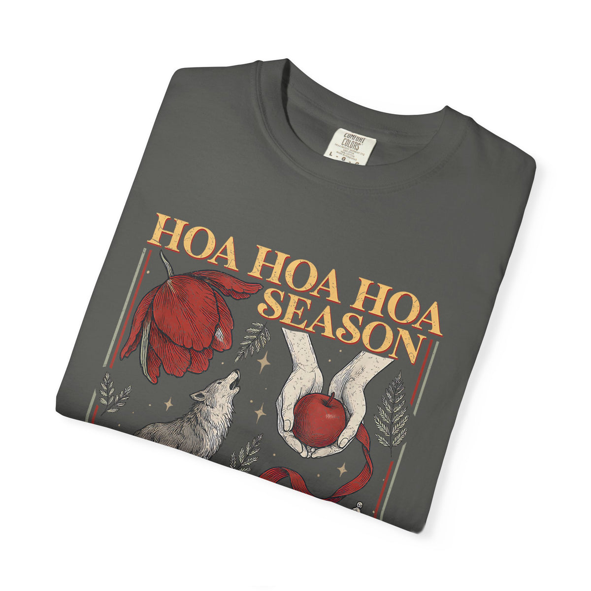 Hoa Season Graphic T-Shirt — Vintage Wolf & Floral Illustration Tee